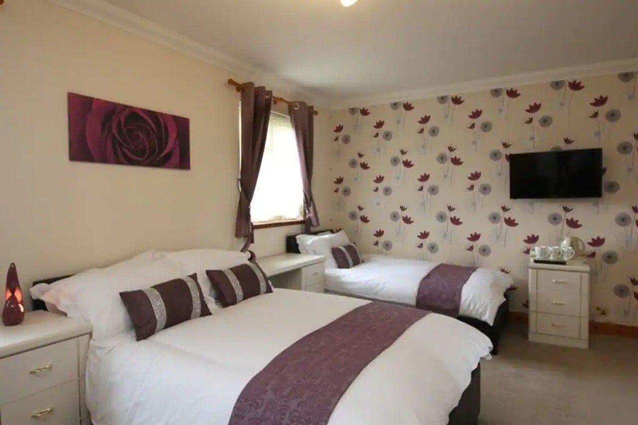 Chambre Triple avec Baignoire