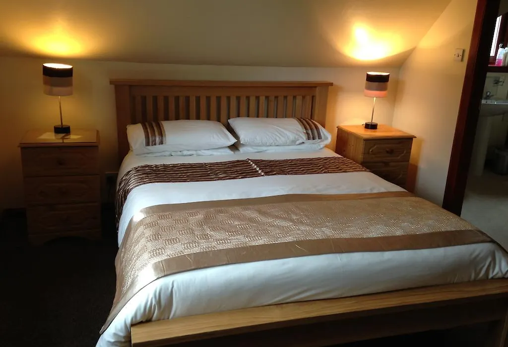 Thistle Cottage-1