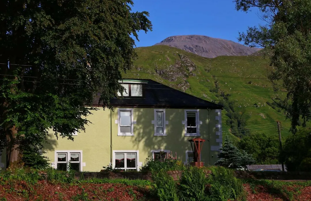 Inverlochy Villas (Adults Only)-1